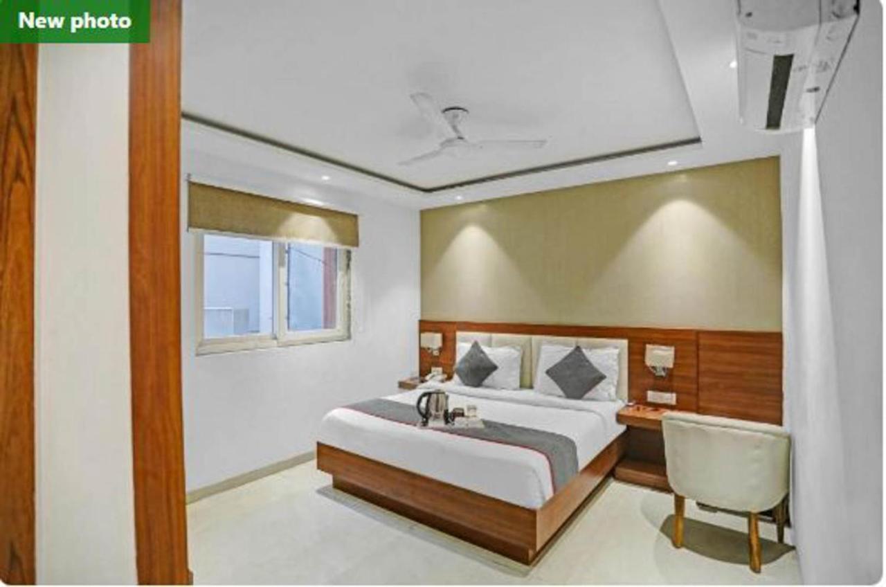 Hotel Royal Sky Luxury Near Delhi Airport Új-Delhi Kültér fotó